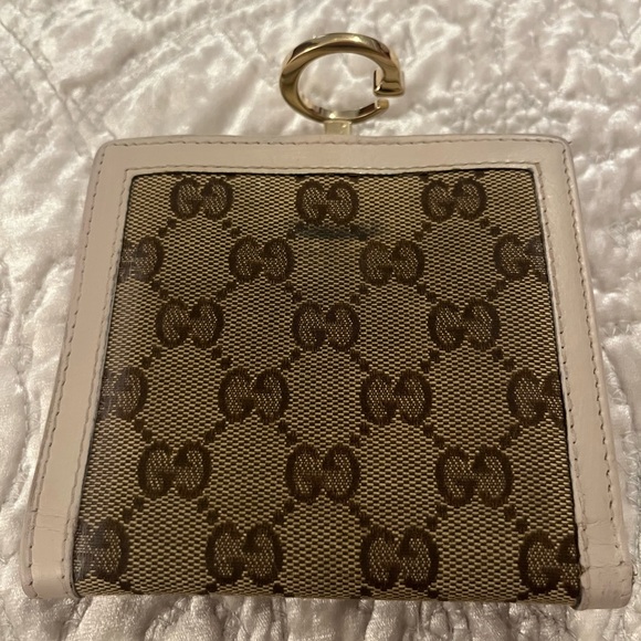 Gucci Wallet - Picture 2 of 8